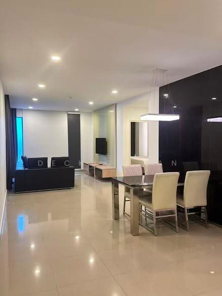 Kediaman Servis untuk Dijual di Grand Ion Delemen - Deckson Tan - Living Room - PropertyGuru.com.my