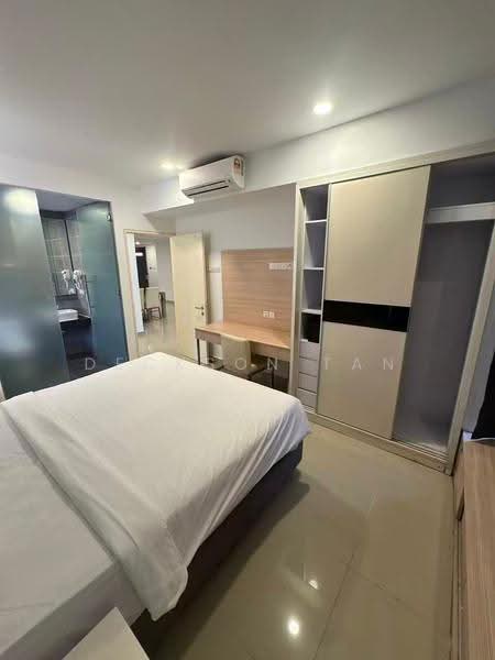 Kediaman Servis untuk Dijual di Grand Ion Delemen - Deckson Tan - Bedroom - PropertyGuru.com.my