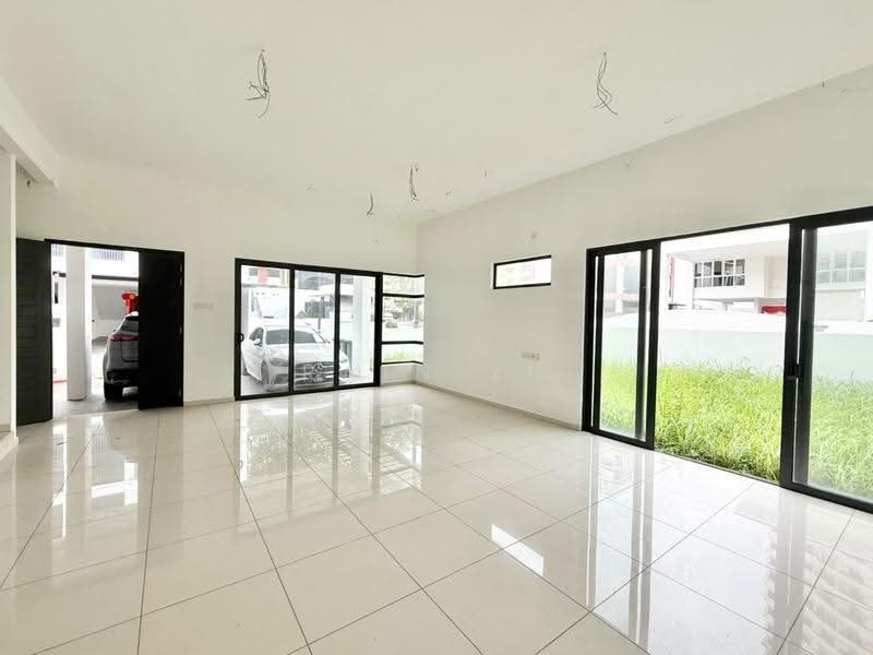 Semi-Detached House for Sale in Bukit Jambul (Penang) - Rain Yu - Living Room - PropertyGuru.com.my