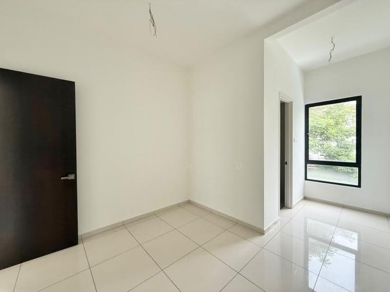 Semi-Detached House for Sale in Bukit Jambul (Penang) - Rain Yu - Bedroom - PropertyGuru.com.my