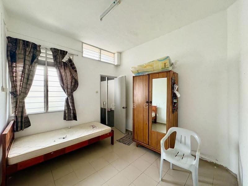 Rumah Teres 2-Tingkat untuk Dijual di Island Glades (Jelutong) - Eric Boh - Bedroom - PropertyGuru.com.my