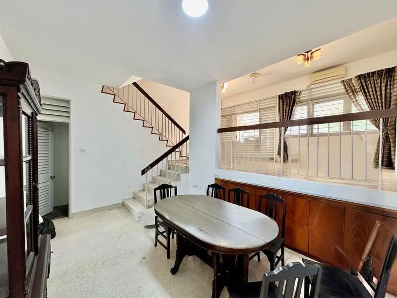 Rumah Teres 2-Tingkat untuk Dijual di Island Glades (Jelutong) - Eric Boh - Dining Room - PropertyGuru.com.my