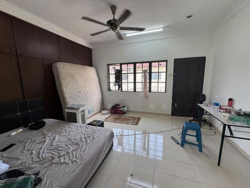 3-storey Terraced House for Rent in Sri Petaling (Kuala Lumpur) - Sheryl Ng - Bedroom - PropertyGuru.com.my