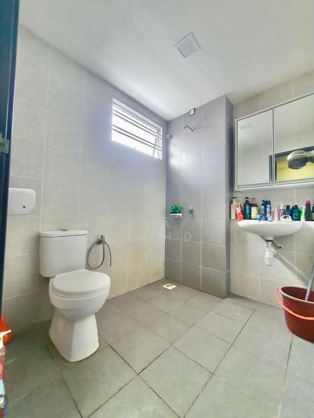 Rumah Teres 2-Tingkat untuk Dijual di Dengkil (Selangor) - Norhafiz Bin Mohd Nor - Bathroom - PropertyGuru.com.my