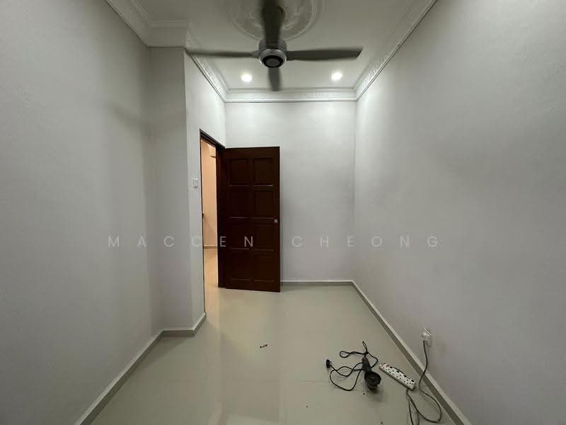 Rumah Teres 2-Tingkat untuk Dijual di Taman Bunga Negara (Shah Alam) - Maccen Cheong - Interior - PropertyGuru.com.my