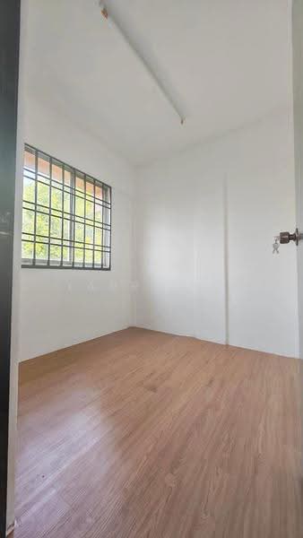 Rumah Flat untuk Dijual di Geharu Flat - Larry Ng - Interior - PropertyGuru.com.my