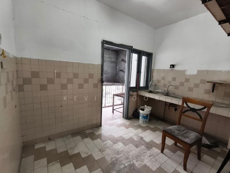Flat for Sale at Taman Sungai Besi - Kevin Look - Kitchen - PropertyGuru.com.my