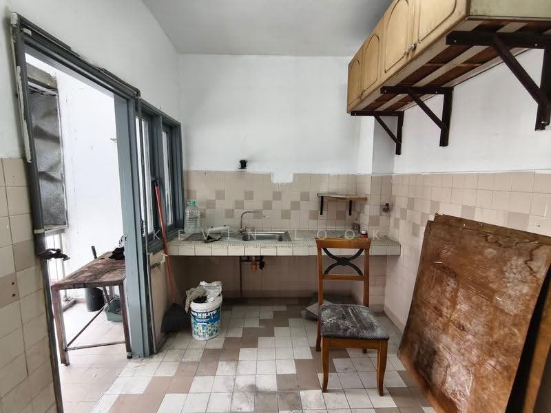 Flat for Sale at Taman Sungai Besi - Kevin Look - Kitchen - PropertyGuru.com.my