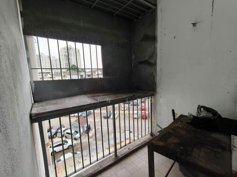 Flat for Sale at Taman Sungai Besi - Kevin Look - Balcony - PropertyGuru.com.my