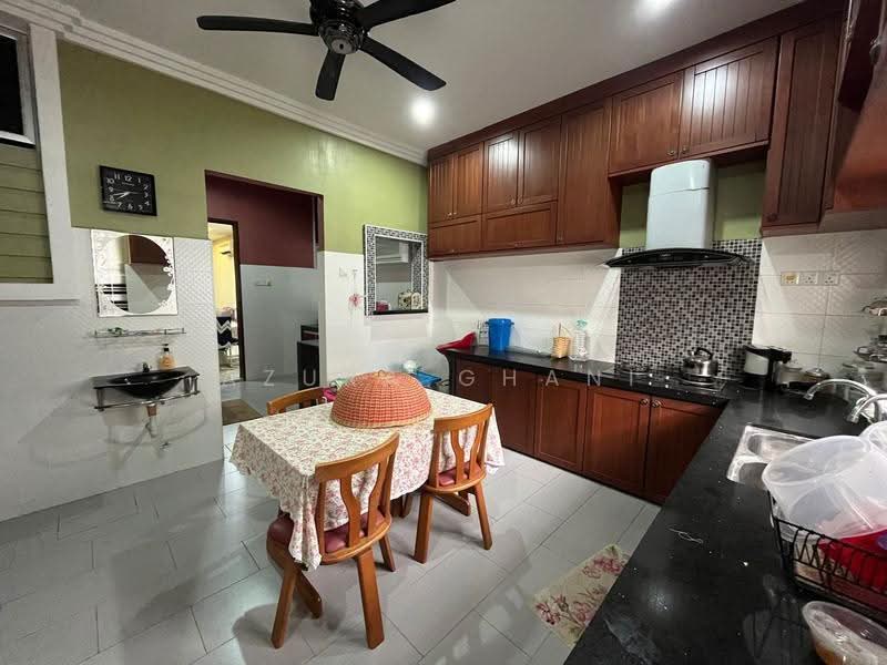 2-storey Terraced House for Sale in Kepala Batas (Penang) - Azura Ghani - Kitchen - PropertyGuru.com.my