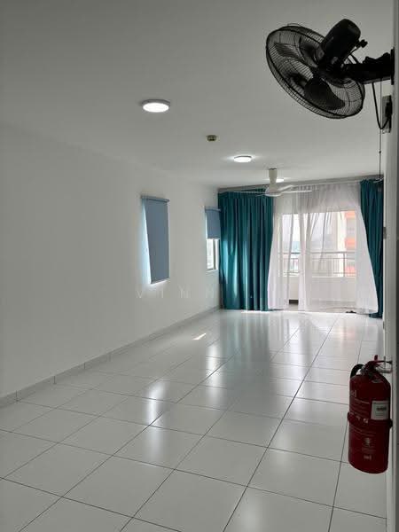Apartment for Sale at Gapura Bayu - Vinn . - Living Room - PropertyGuru.com.my