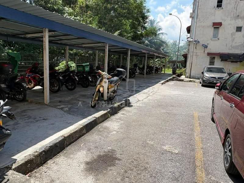 Apartment for Sale at Pangsapuri Orkid - Angie Ng - Car Park - PropertyGuru.com.my