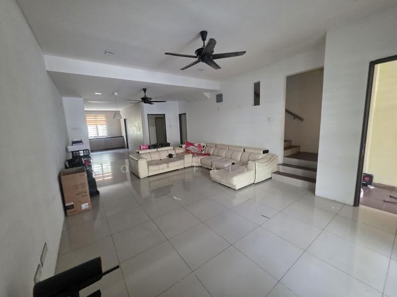 2-storey Terraced House for Sale in Nilai (Negeri Sembilan) - Mohd Faizal - Living Room - PropertyGuru.com.my