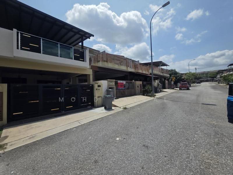 2-storey Terraced House for Sale in Nilai (Negeri Sembilan) - Mohd Faizal - Exterior - PropertyGuru.com.my