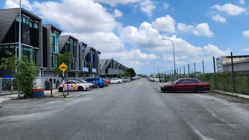 Factory for Sale in Klang (Selangor) - Hana Zaini - Exterior - PropertyGuru.com.my
