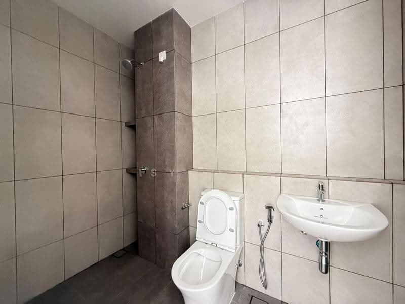 2-storey Terraced House for Rent in Bandar Gamuda Cove (Dengkil) - SY Lee - Bathroom - PropertyGuru.com.my
