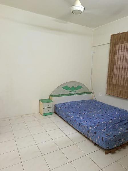 Rumah Flat untuk Disewa di Desa Ixora - Rainny Wong - Bedroom - PropertyGuru.com.my