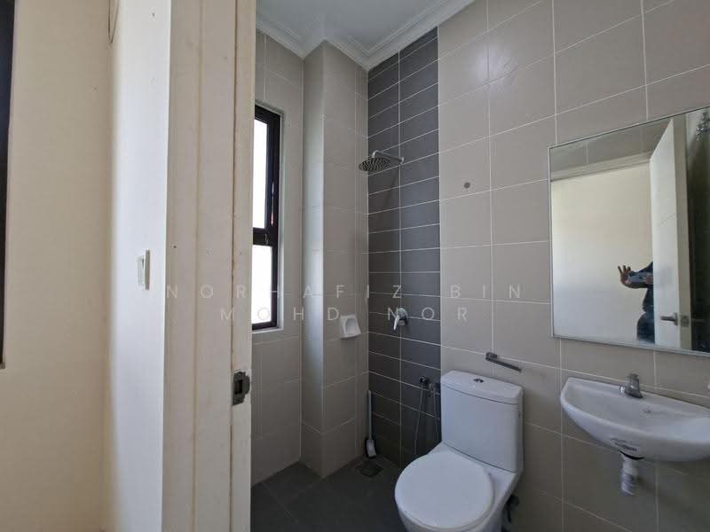 Rumah Teres untuk Disewa di Shah Alam (Selangor) - Norhafiz Bin Mohd Nor - Bathroom - PropertyGuru.com.my