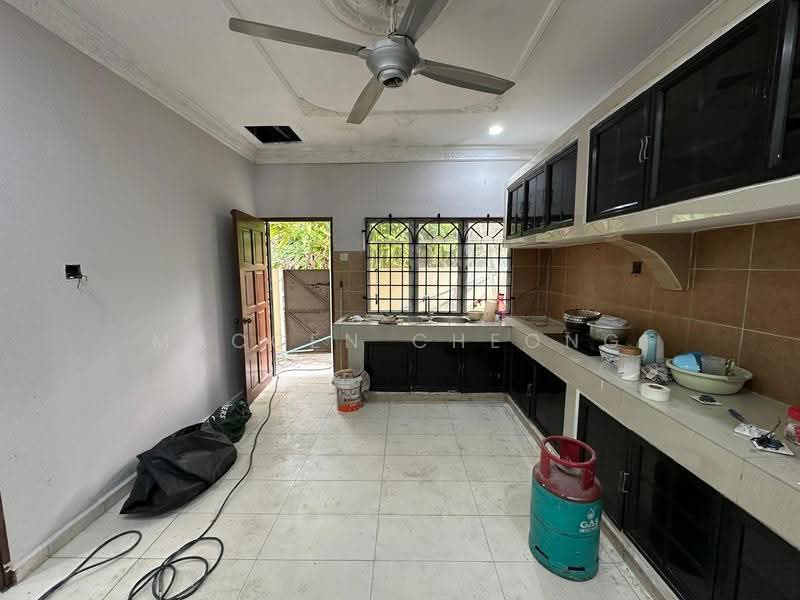 Rumah Teres 2-Tingkat untuk Dijual di Taman Alam Megah (Shah Alam) - Maccen Cheong - Kitchen - PropertyGuru.com.my
