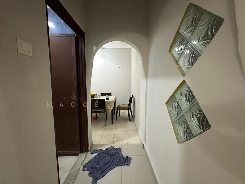 Rumah Teres 2-Tingkat untuk Dijual di Taman Alam Megah (Shah Alam) - Maccen Cheong - Dining Room - PropertyGuru.com.my