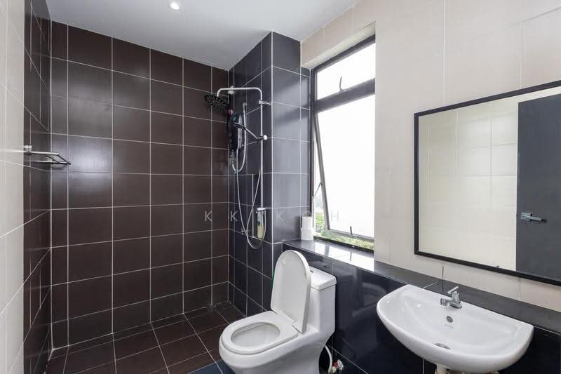Apartment for Rent at Austin Regency (Pangsapuri Austin Perdana) - KK Koh - Bathroom - PropertyGuru.com.my