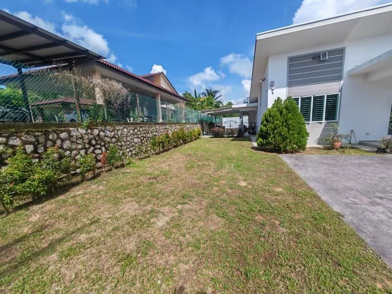Bungalow House for Sale in Ayer Keroh (Melaka) - YB Lim - PropertyGuru.com.my