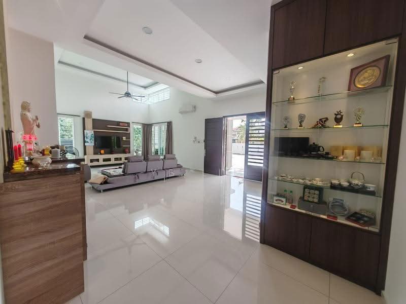 Bungalow House for Sale in Ayer Keroh (Melaka) - YB Lim - PropertyGuru.com.my
