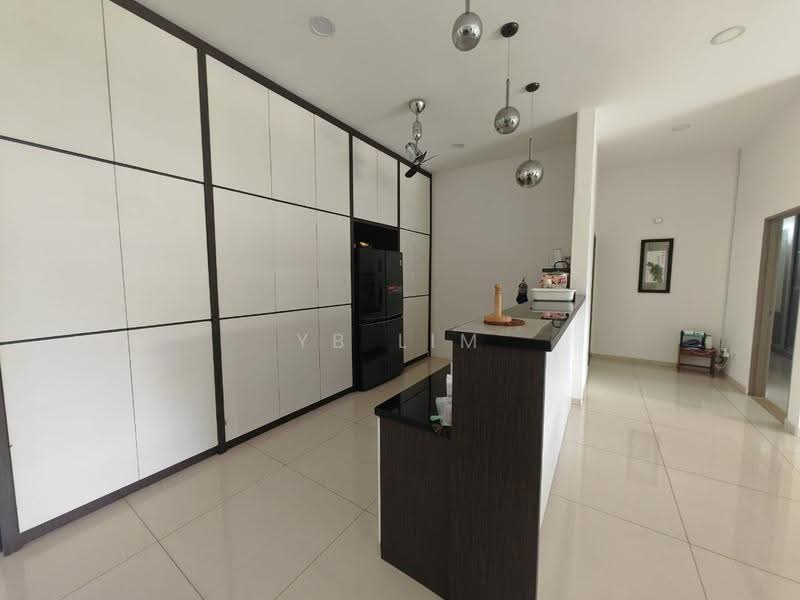 Bungalow House for Sale in Ayer Keroh (Melaka) - YB Lim - PropertyGuru.com.my