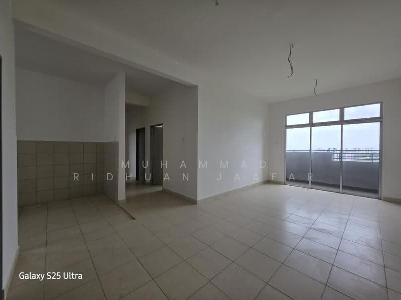 Pangsapuri untuk Disewa di Residensi Melaka Tengah 2 - Muhammad Ridhuan Jaafar - Living Room - PropertyGuru.com.my
