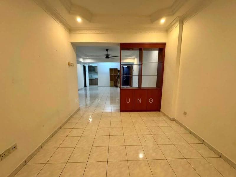 Pangsapuri untuk Disewa di Sri Camellia - Ken Fung - Living Room - PropertyGuru.com.my