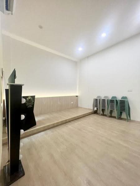 Shop / Office untuk Dijual di Taman Ekoflora (Johor Bahru) - Yik Tat - Interior - PropertyGuru.com.my