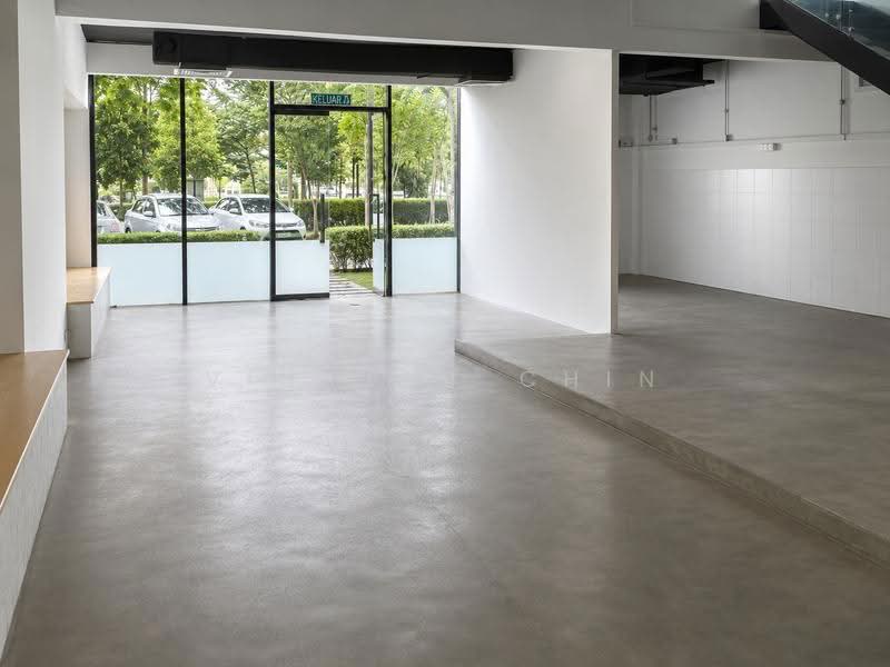 Retail Space for Sale in Subang Jaya (Selangor) - Vincent Chin - Entrance - PropertyGuru.com.my