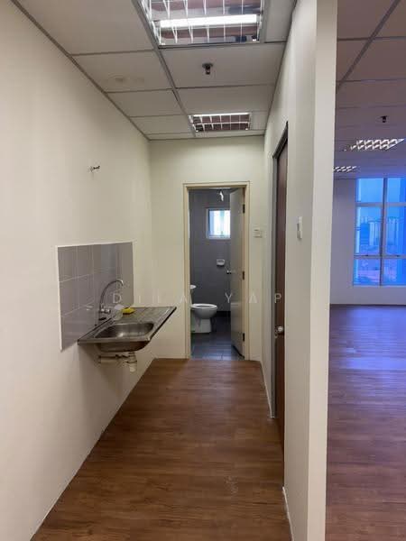 Pejabat untuk Disewa di Dataran Prima (Petaling Jaya) - Dila Yap - Bathroom - PropertyGuru.com.my