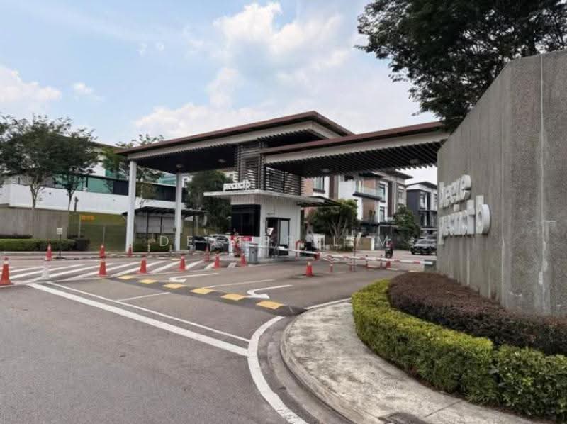 Cluster House for Sale in Bandar Cemerlang (Ulu Tiram) - Dexter Lim - Exterior - PropertyGuru.com.my