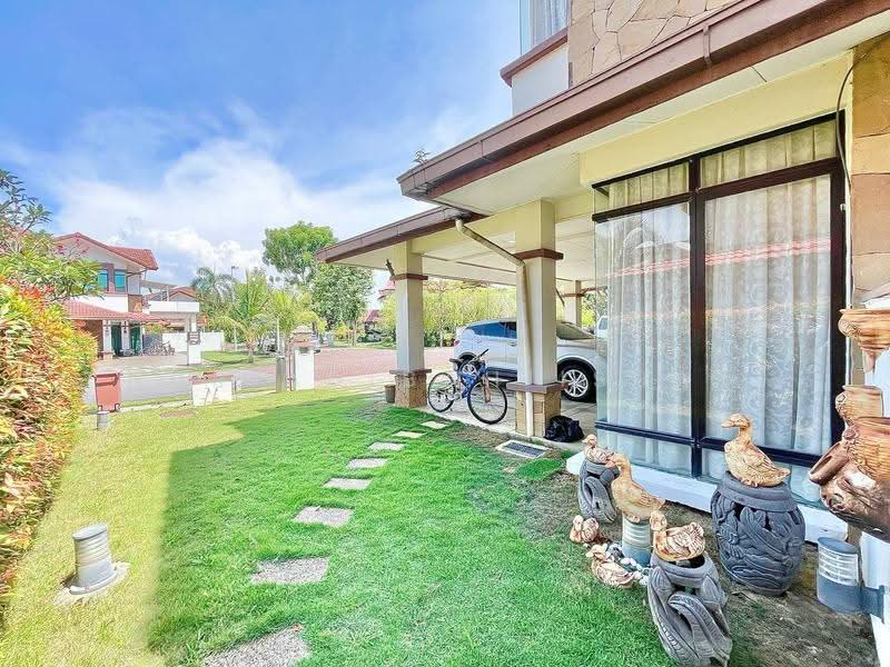 Semi-Detached House for Sale in Glenmarie Cove (Klang) - Nur Adibah Ishak - Exterior - PropertyGuru.com.my