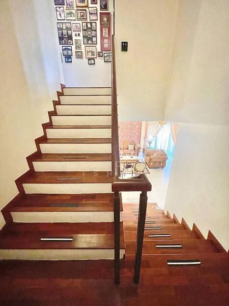 Semi-Detached House for Sale in Glenmarie Cove (Klang) - Nur Adibah Ishak - Living Room - PropertyGuru.com.my