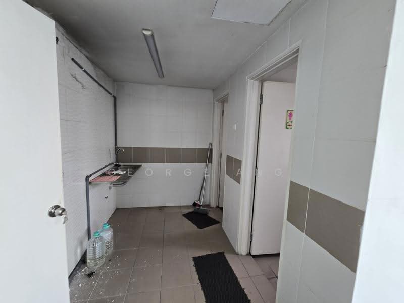 Office for Rent in Serdang (Seri Kembangan) - George Ang - Bathroom - PropertyGuru.com.my