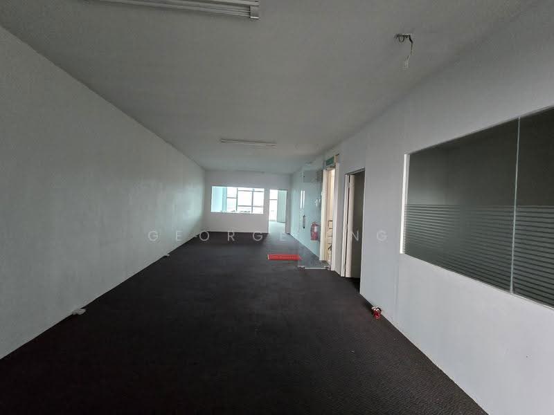 Office for Rent in Serdang (Seri Kembangan) - George Ang - Corridor - PropertyGuru.com.my