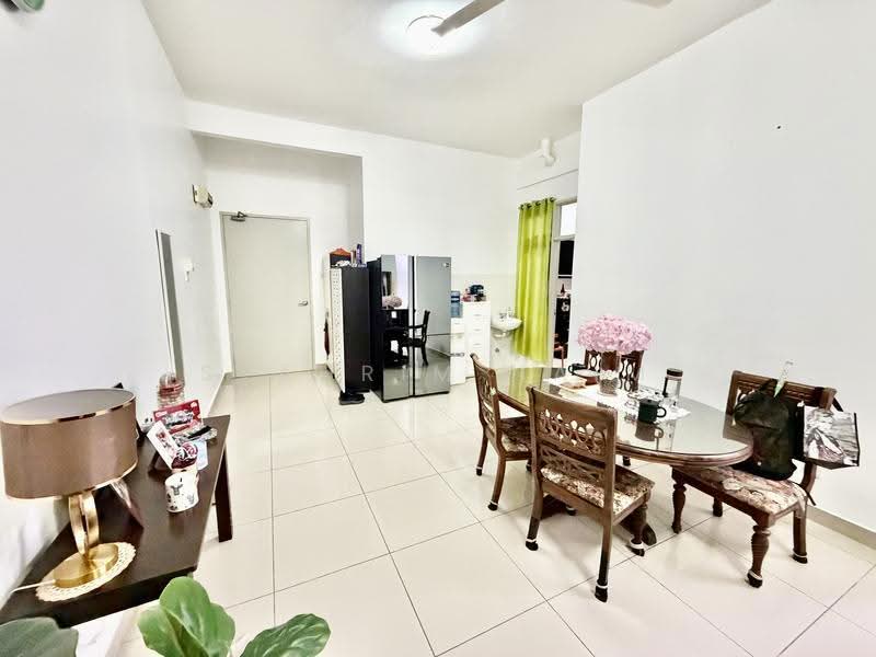 Kondominium untuk Dijual di Riverdale @ Usj One Park - Syahrim Naim - Dining Room - PropertyGuru.com.my