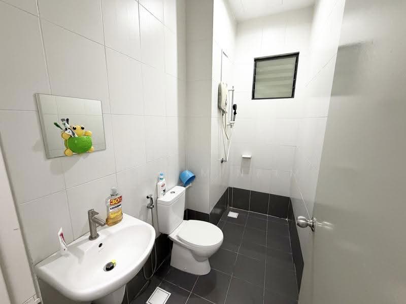 Kondominium untuk Dijual di Riverdale @ Usj One Park - Syahrim Naim - Bathroom - PropertyGuru.com.my