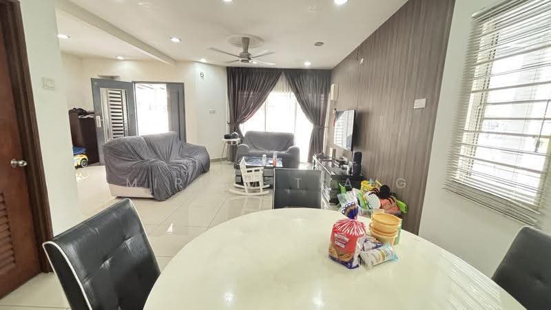 Terraced House for Sale in Seksyen 32, Kemuning Green Ville (Shah Alam) - Miriam Tsang - Living Room - PropertyGuru.com.my