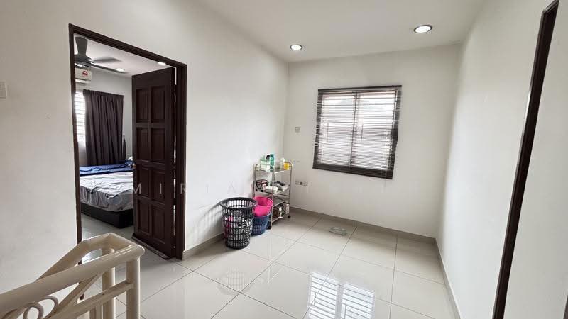 Terraced House for Sale in Seksyen 32, Kemuning Green Ville (Shah Alam) - Miriam Tsang - Bedroom - PropertyGuru.com.my