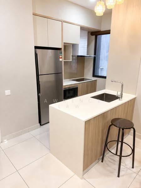 Service Residence for Sale at Millerz Square Serviced Residence - Lawrence Law - Kitchen - PropertyGuru.com.my