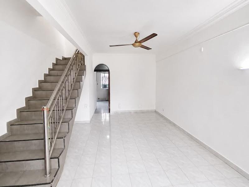 Rumah Teres 2-Tingkat untuk Dijual di Taman Johor Jaya (Johor Bahru) - Serene Chua - Living Room - PropertyGuru.com.my