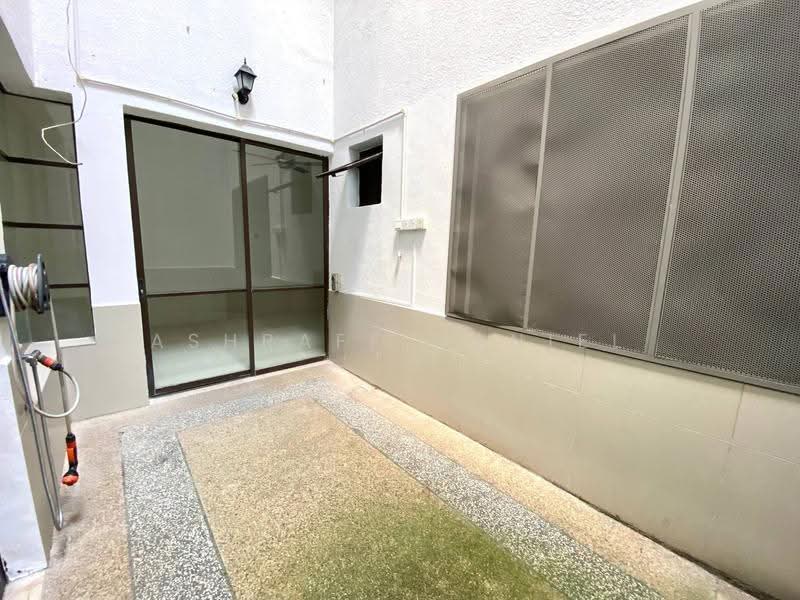 2-storey Terraced House for Sale in Bukit Jelutong (Shah Alam) - Ashraff Daniel - Exterior - PropertyGuru.com.my