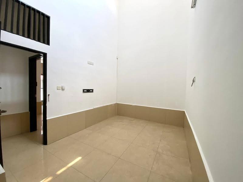 2-storey Terraced House for Sale in Bukit Jelutong (Shah Alam) - Ashraff Daniel - PropertyGuru.com.my
