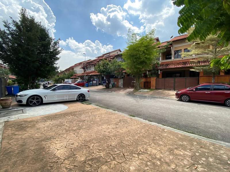 2-storey Terraced House for Sale in Bukit Jelutong (Shah Alam) - Ashraff Daniel - PropertyGuru.com.my