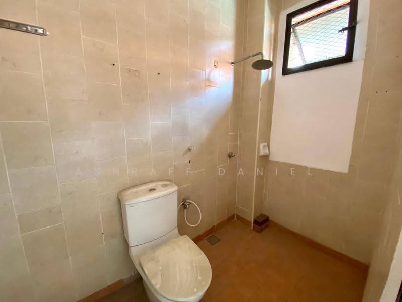 2-storey Terraced House for Sale in Bukit Jelutong (Shah Alam) - Ashraff Daniel - PropertyGuru.com.my