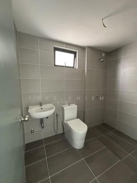 Kediaman Servis untuk Disewa di Parkland Residence - Yoke Khiem Yap - Bathroom - PropertyGuru.com.my