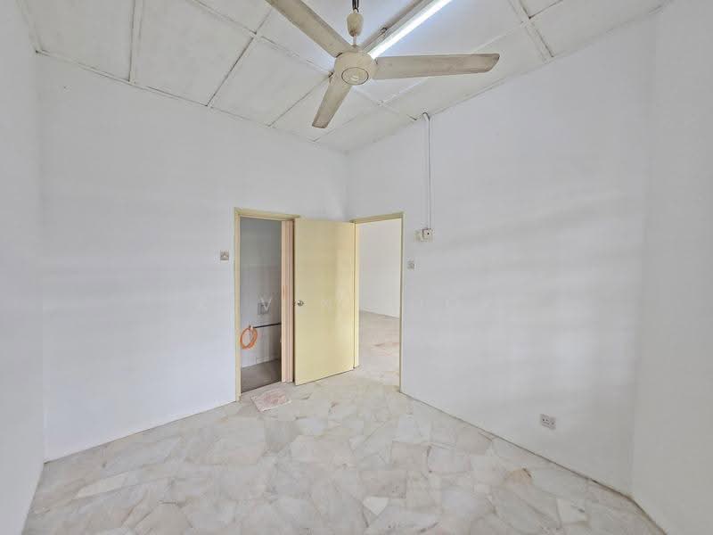 1-storey Terraced House for Sale in Taman Alam Megah (Shah Alam) - Kevin Look - Interior - PropertyGuru.com.my